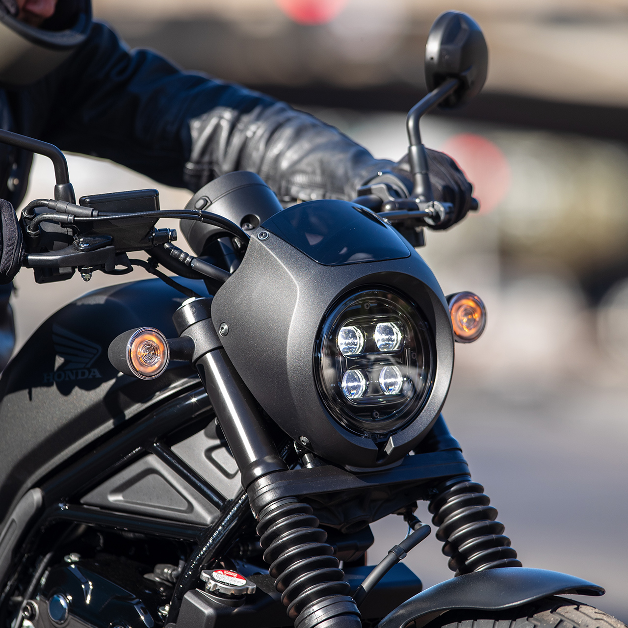 CMX500 Rebel – LED svetlá