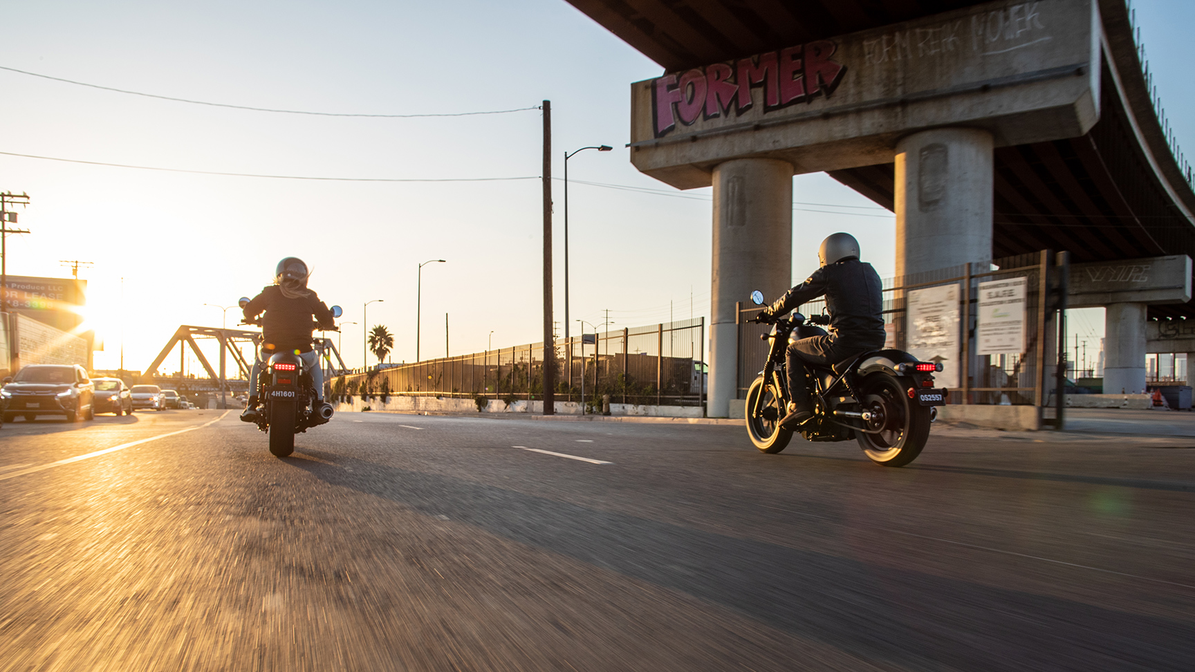 CMX500 Rebel s dvoma jazdcami