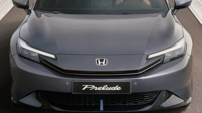 Adapt&iacute;vne predn&eacute; LED svetlomety