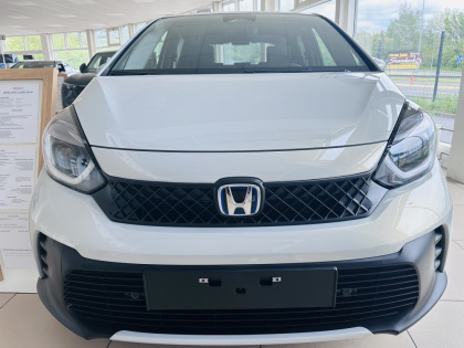 NOVINKA! Honda JAZZ 2024 1.5 i-MMD e:HEV HYBRID, Bonus: 1000 EUR